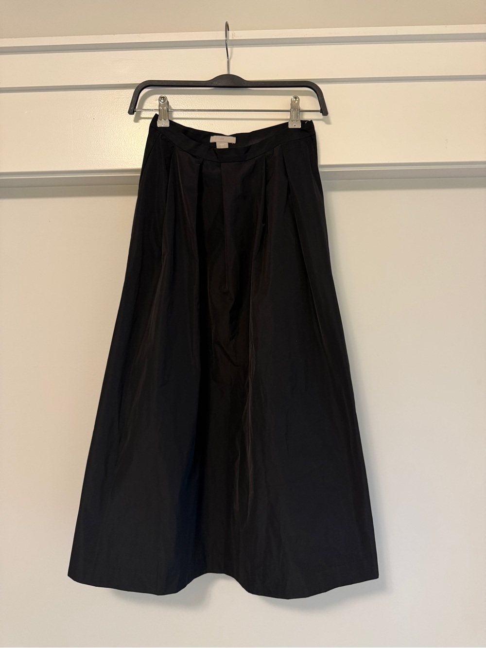 H&M Black A-Line Skirt with Waistband Detail